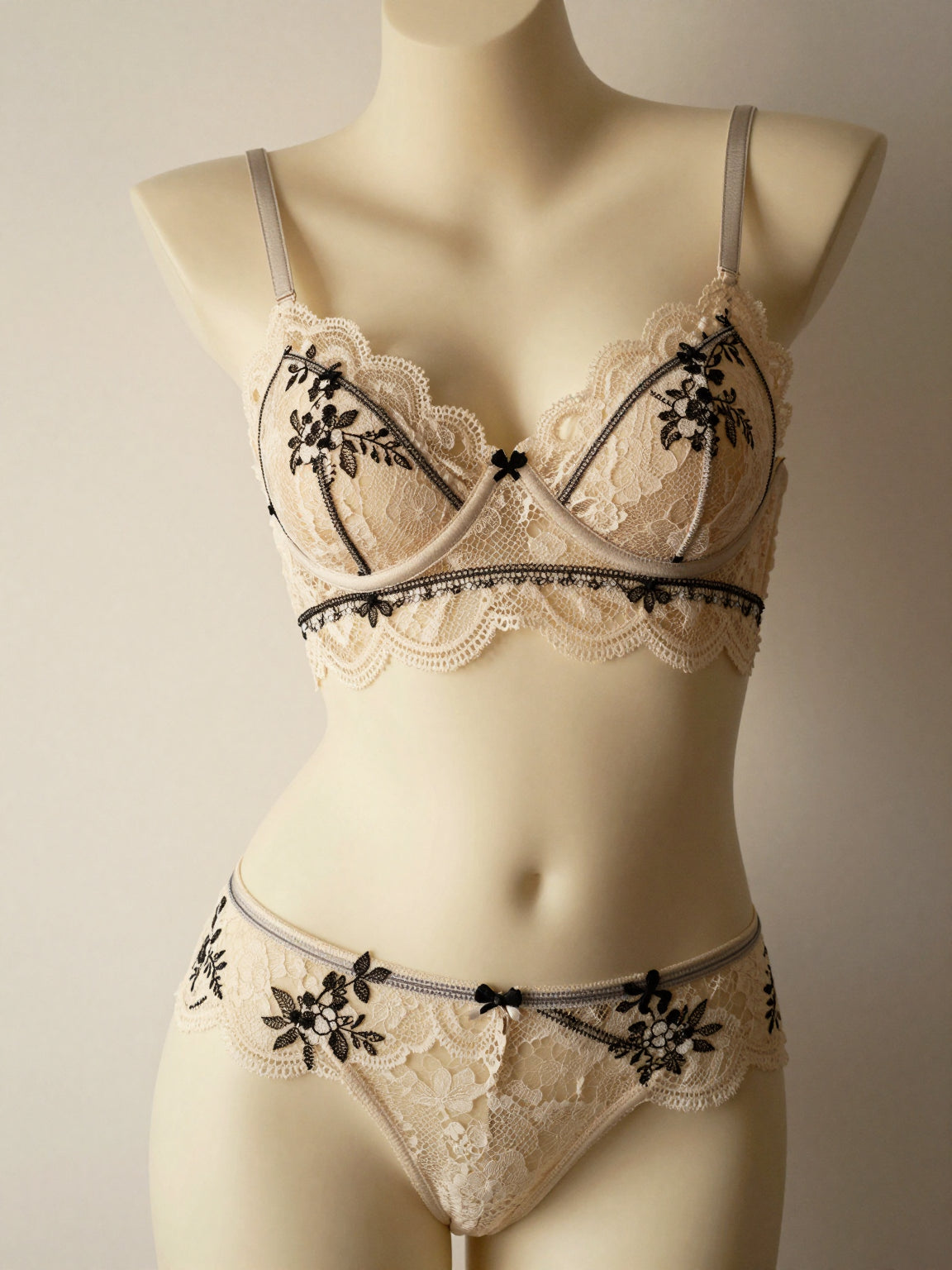 Vintage French Lace Print Bralette Set