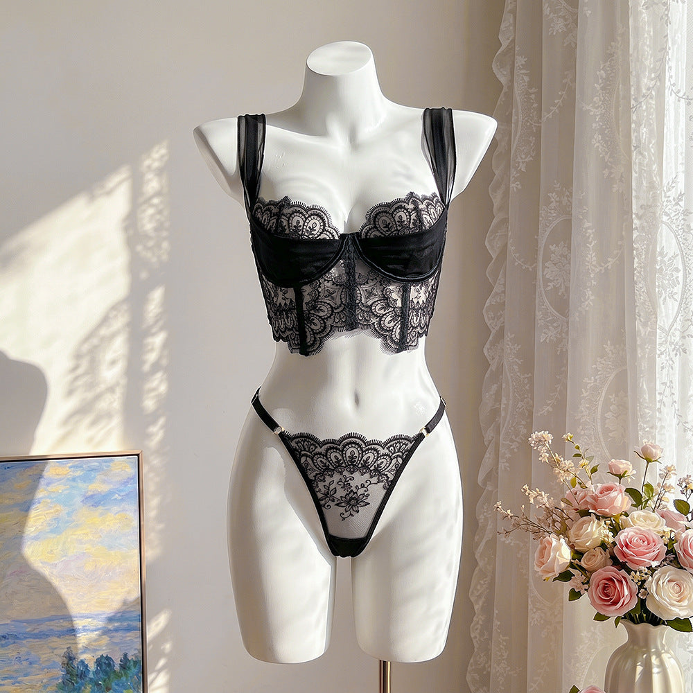 Black Embroidered Lingerie Set - detail view 2