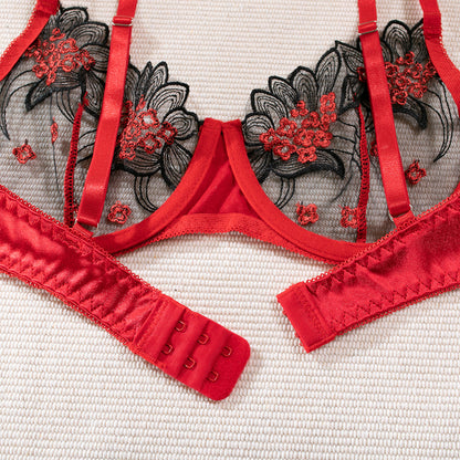 Embroidered Lingerie Set - detail view 16