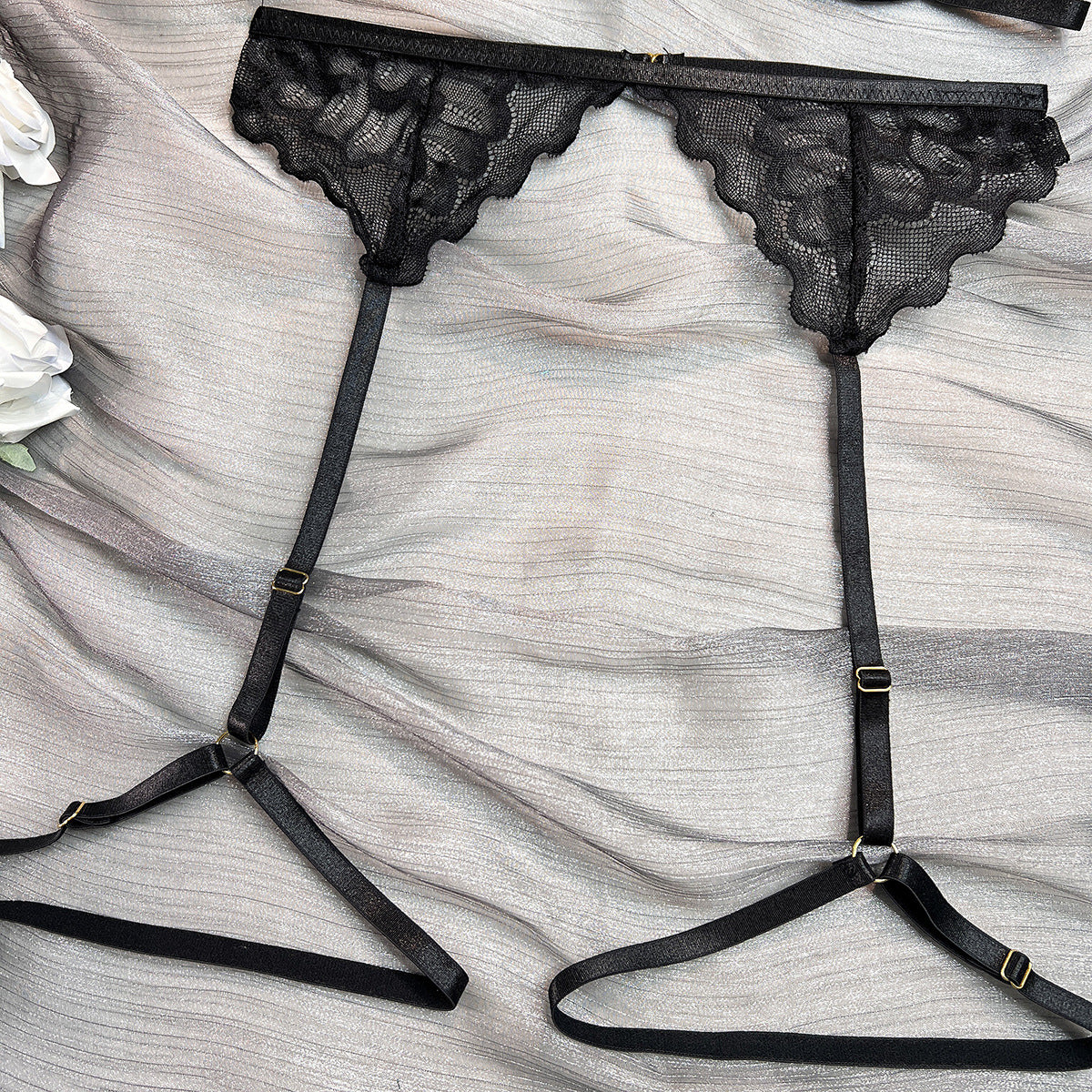 Lace 3-Piece Set Halter Lingerie - detail view 32