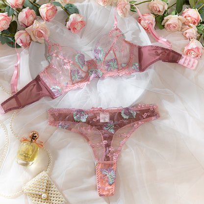 SoftRevel Lace Bra Set Push-Up Lingerie - flat lay