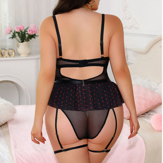 SoftRevel Lingerie Set Embroidered Plus Size - detail view