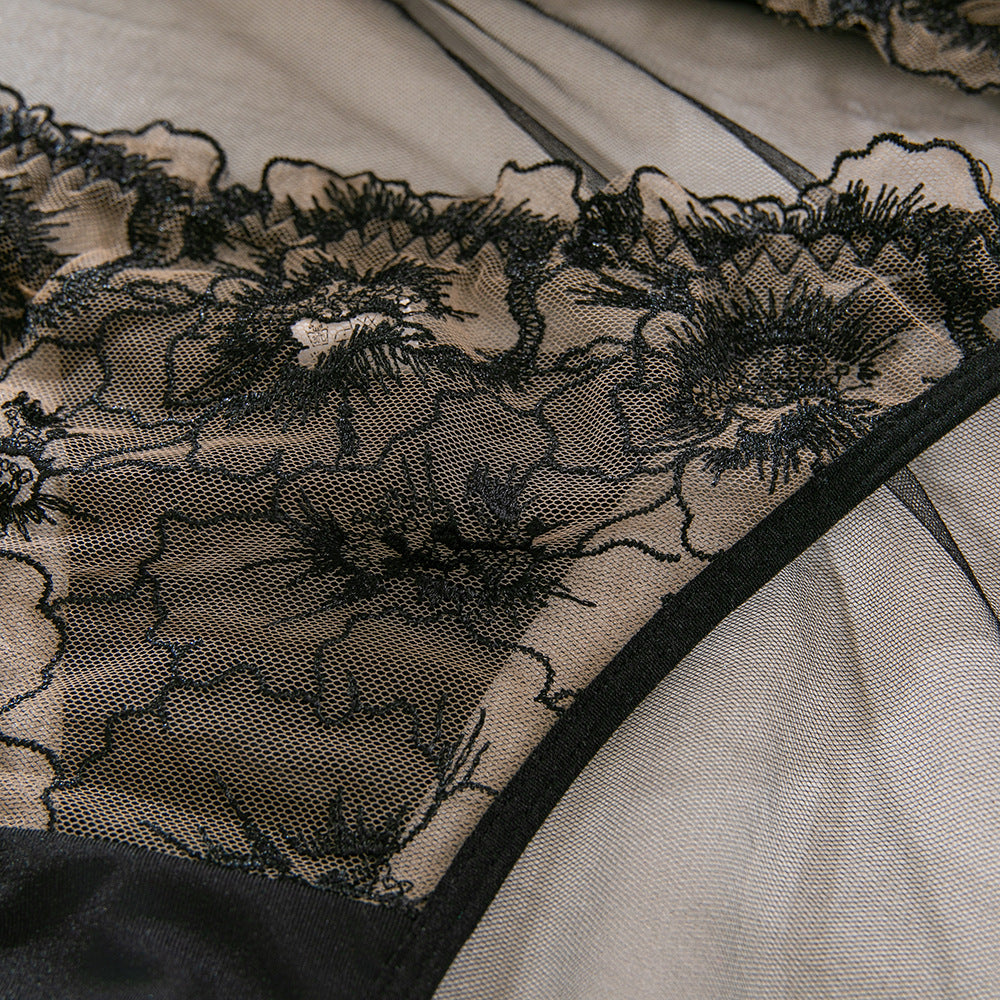 Push-Up Underwire Embroidered Lingerie Set - detail view 16