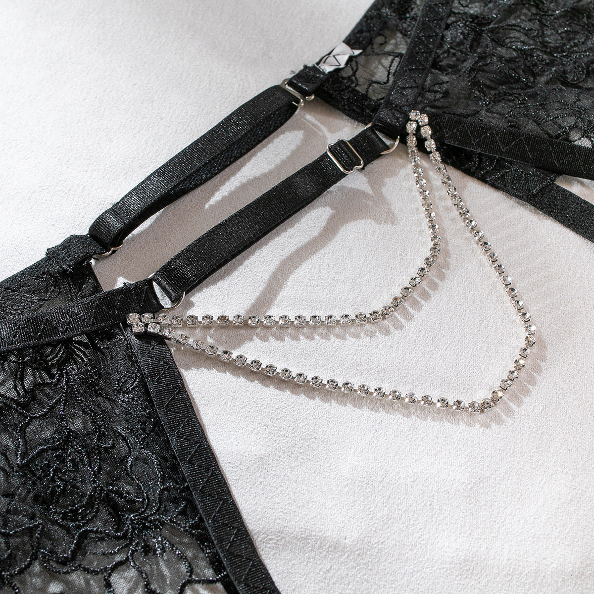 Sheer Mesh 3-Piece Set Chain Lingerie - detail view 28