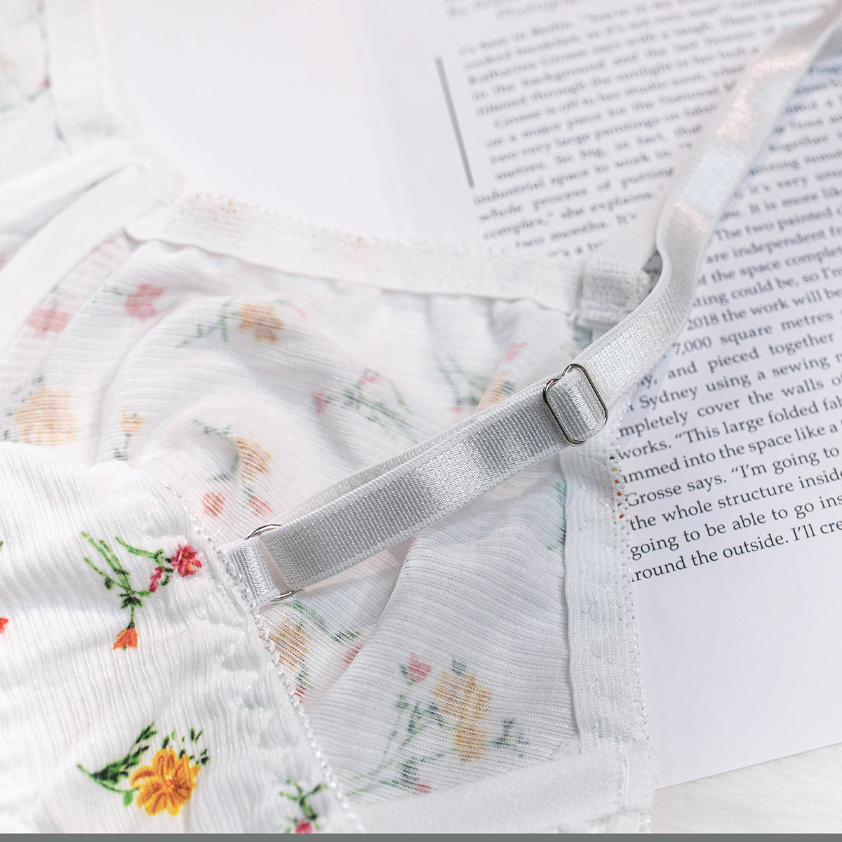 Underwire Lingerie Set - detail view 17